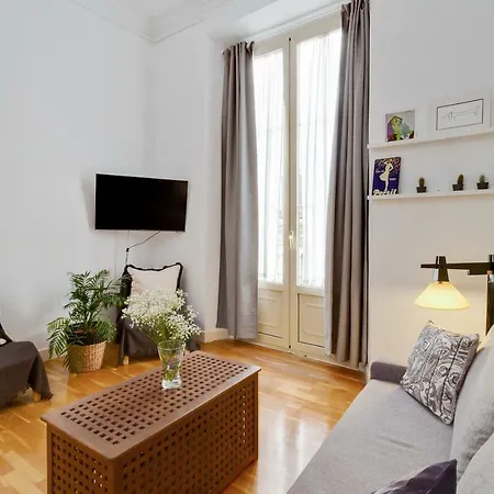 Del Parque Flats Letran * Μάλαγα